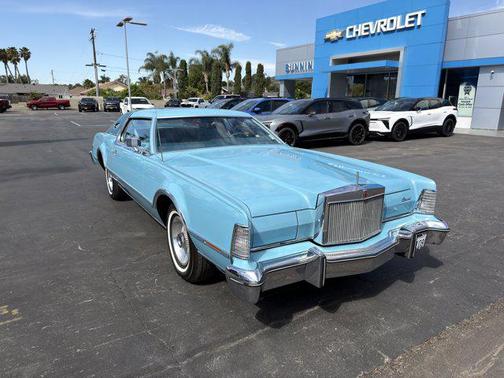 1975 Lincoln Mark IV 