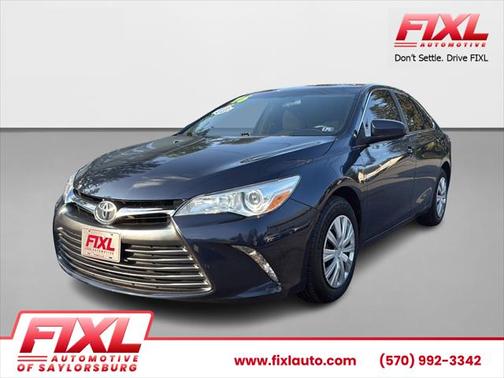 2016 Toyota Camry XSE