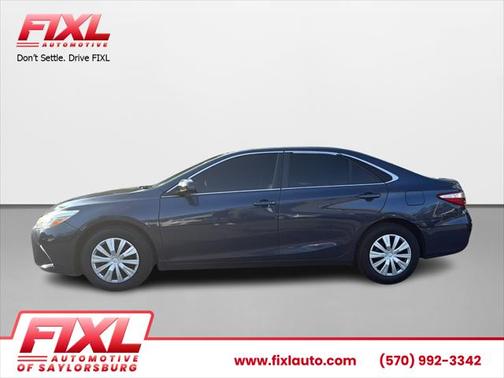 2016 Toyota Camry XSE
