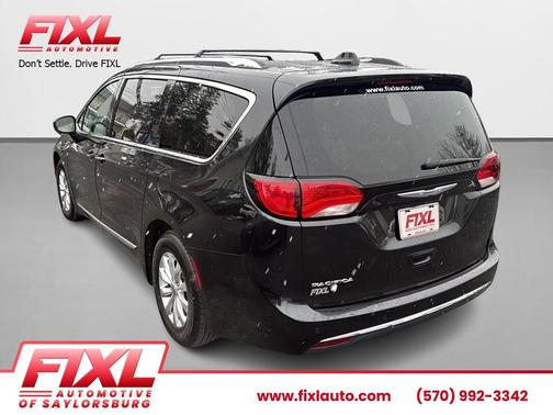 2018 Chrysler Pacifica Touring-L