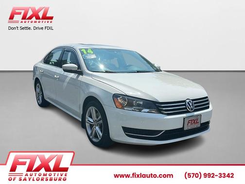 2014 Volkswagen Passat 1.8T Auto SE w/Sunroof & Nav