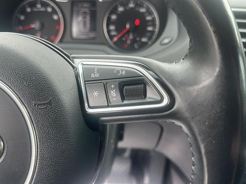 2015 Audi Q3 2.0T Premium Plus