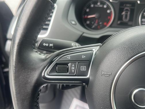 2015 Audi Q3 2.0T Premium Plus