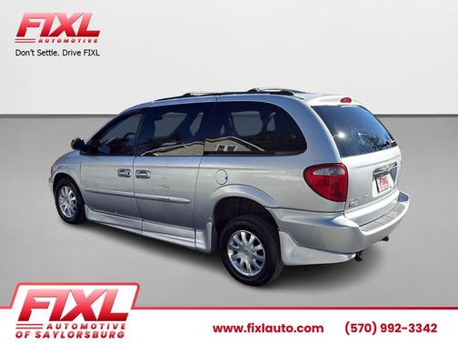 2003 Chrysler Town & Country EX