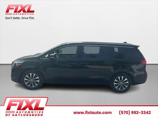 2017 Kia Sedona SX