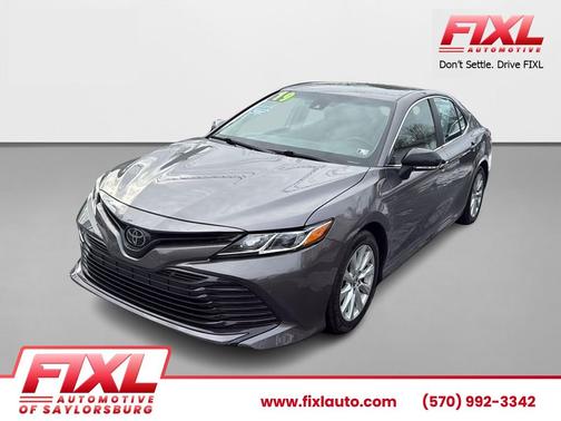 2019 Toyota Camry LE