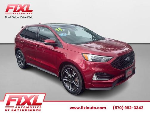 Ruby Red Metallic Tinted Clearcoat 2019 Ford Edge ST