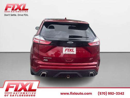Ruby Red Metallic Tinted Clearcoat 2019 Ford Edge ST