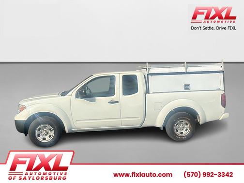 WHITE 2018 Nissan Frontier S