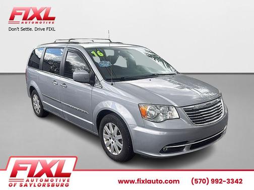 Billet Silver Metallic Clearcoat 2016 Chrysler Town & Country Touring