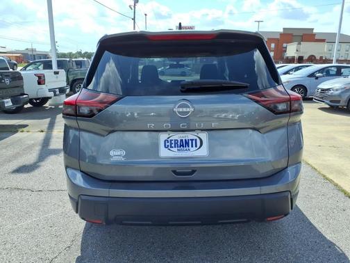 Gun Metallic 2026 Nissan Rogue S
