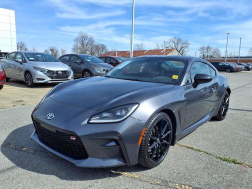 2024 Toyota GR86 Premium
