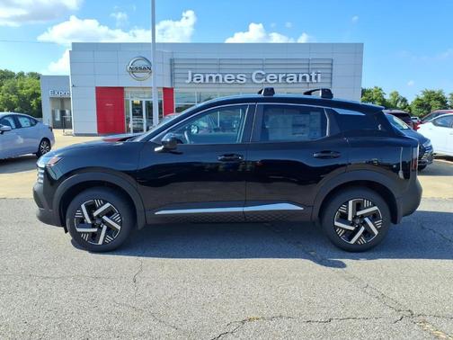 Super Black 2026 Nissan Kicks SV