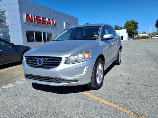 2015 Volvo XC60 T5 Drive-E Premier