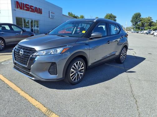 2022 Nissan Kicks SV