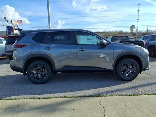 Gun Metallic 2026 Nissan Rogue SV