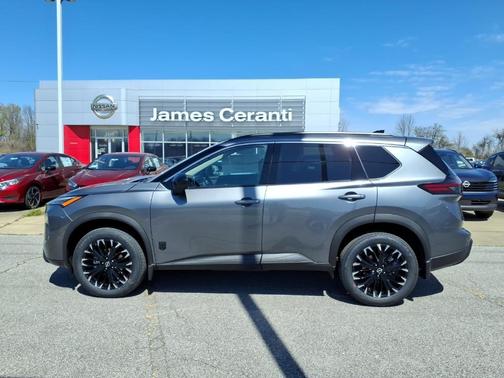 2026 Nissan Rogue Dark Armor