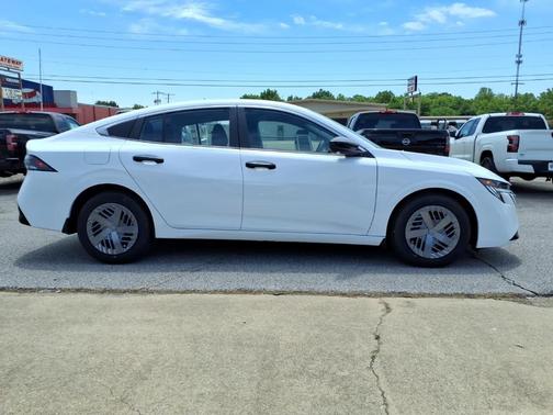 Cloud White 2026 Nissan Sentra S
