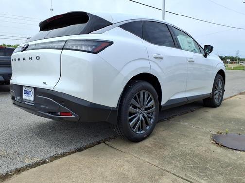 Everest White P 2026 Nissan Murano SL