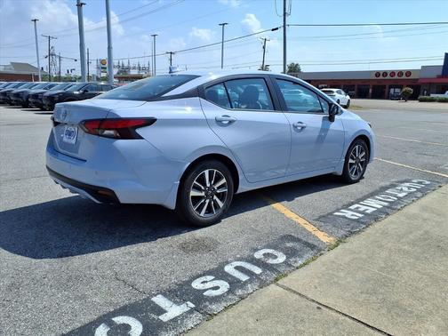 2025 Nissan Versa 1.6 SV