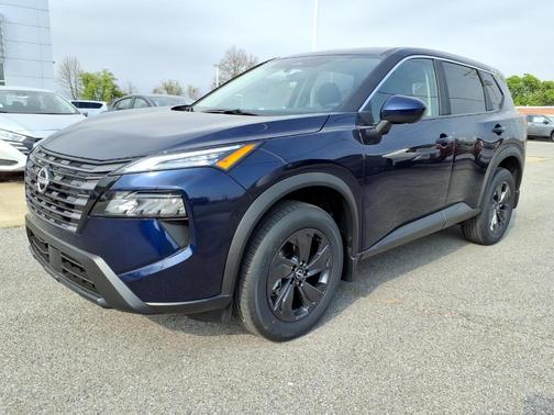 Deep Ocean Blue 2026 Nissan Rogue SV