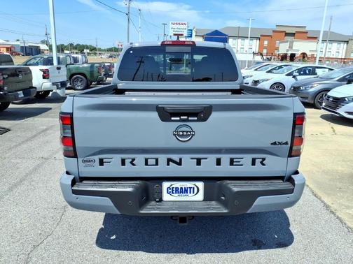 Boulder Gray Metallic 2026 Nissan Frontier SV