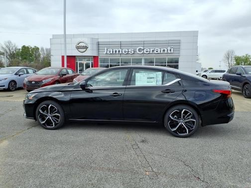 2026 Nissan Altima 2.5 SR