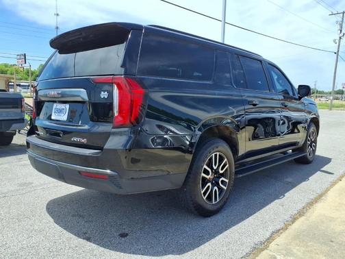 Onyx Black 2021 GMC Yukon XL AT4