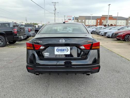 2026 Nissan Altima 2.5 SR