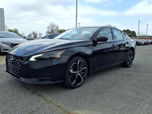 2026 Nissan Altima 2.5 SR