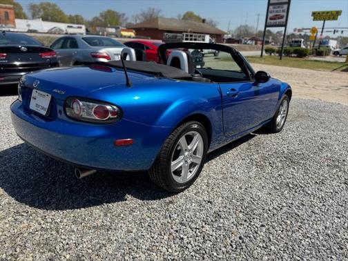 2006 Mazda MX-5 Miata Touring