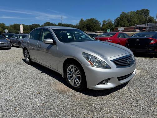 2011 INFINITI G25 Journey