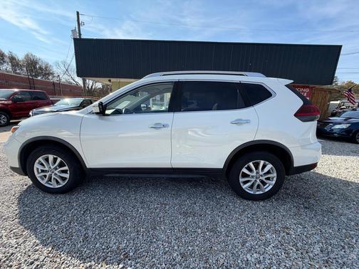 2020 Nissan Rogue SV