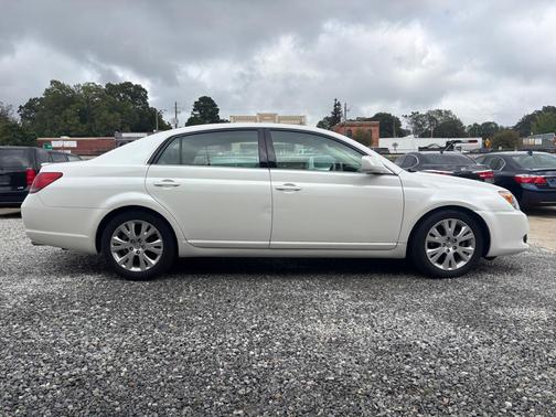 2008 Toyota Avalon XL