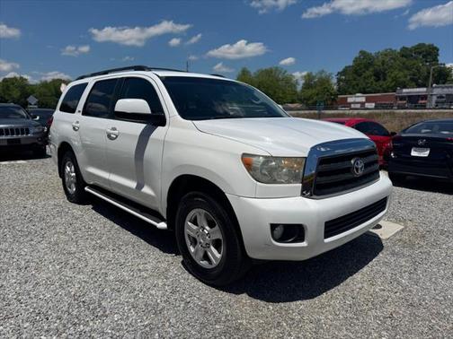 2008 Toyota Sequoia SR5
