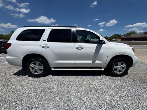 2008 Toyota Sequoia SR5