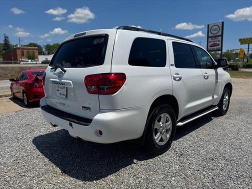 2008 Toyota Sequoia SR5