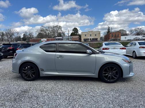 2014 Scion tC Base