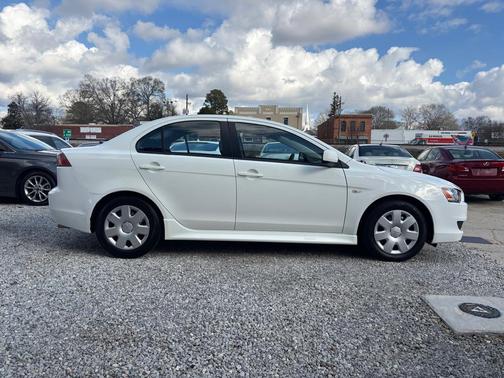 2011 Mitsubishi Lancer ES