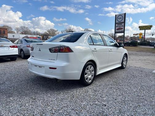 2011 Mitsubishi Lancer ES