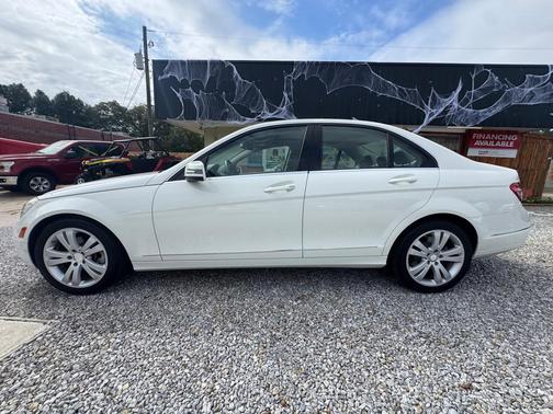 2011 Mercedes-Benz C-Class C300