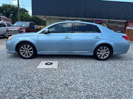 2011 Toyota Avalon Limited