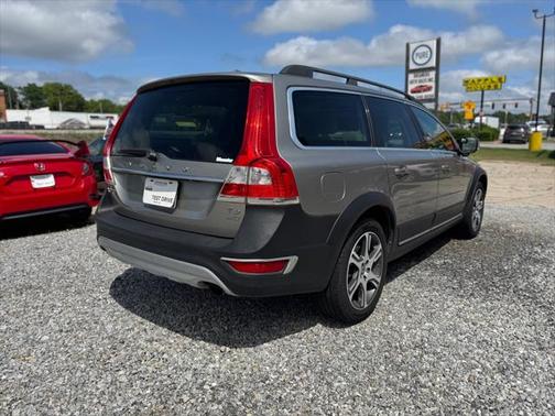 2015 Volvo XC70 T6