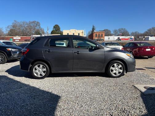 2009 Toyota Matrix Base