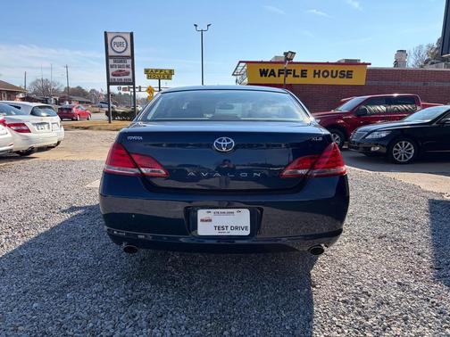 2007 Toyota Avalon XL