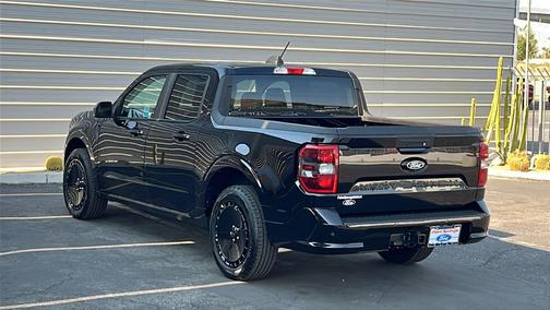 2025 Ford Maverick Lobo Standard