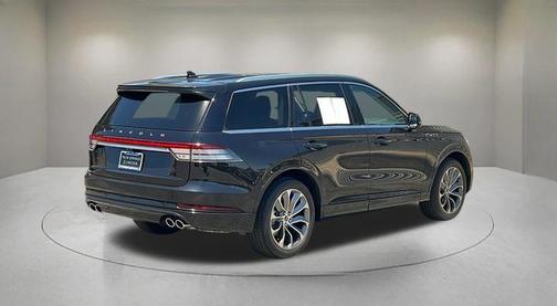Infinite Black Metallic Clearcoat 2023 Lincoln Aviator Grand Touring AWD