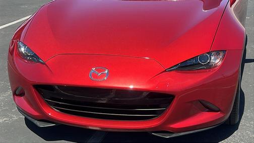 Soul Red Metallic 2016 Mazda MX-5 Miata Grand Touring