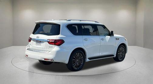 2023 INFINITI QX80 SENSORY AWD