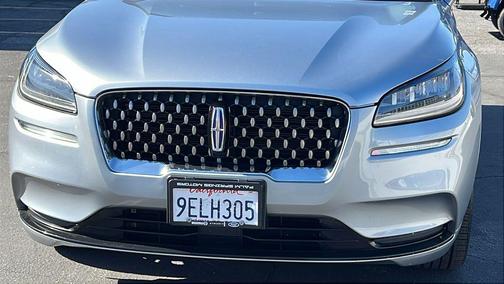Silver Radiance Metallic Clearcoat 2022 Lincoln Corsair Grand Touring